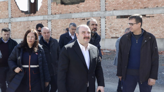 Bakan Varank Depremin Vurduğu Malatya’da